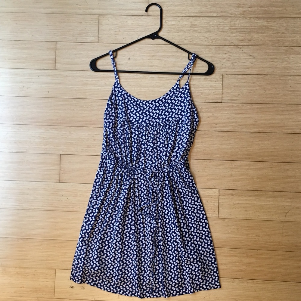 Ace Delivery dress